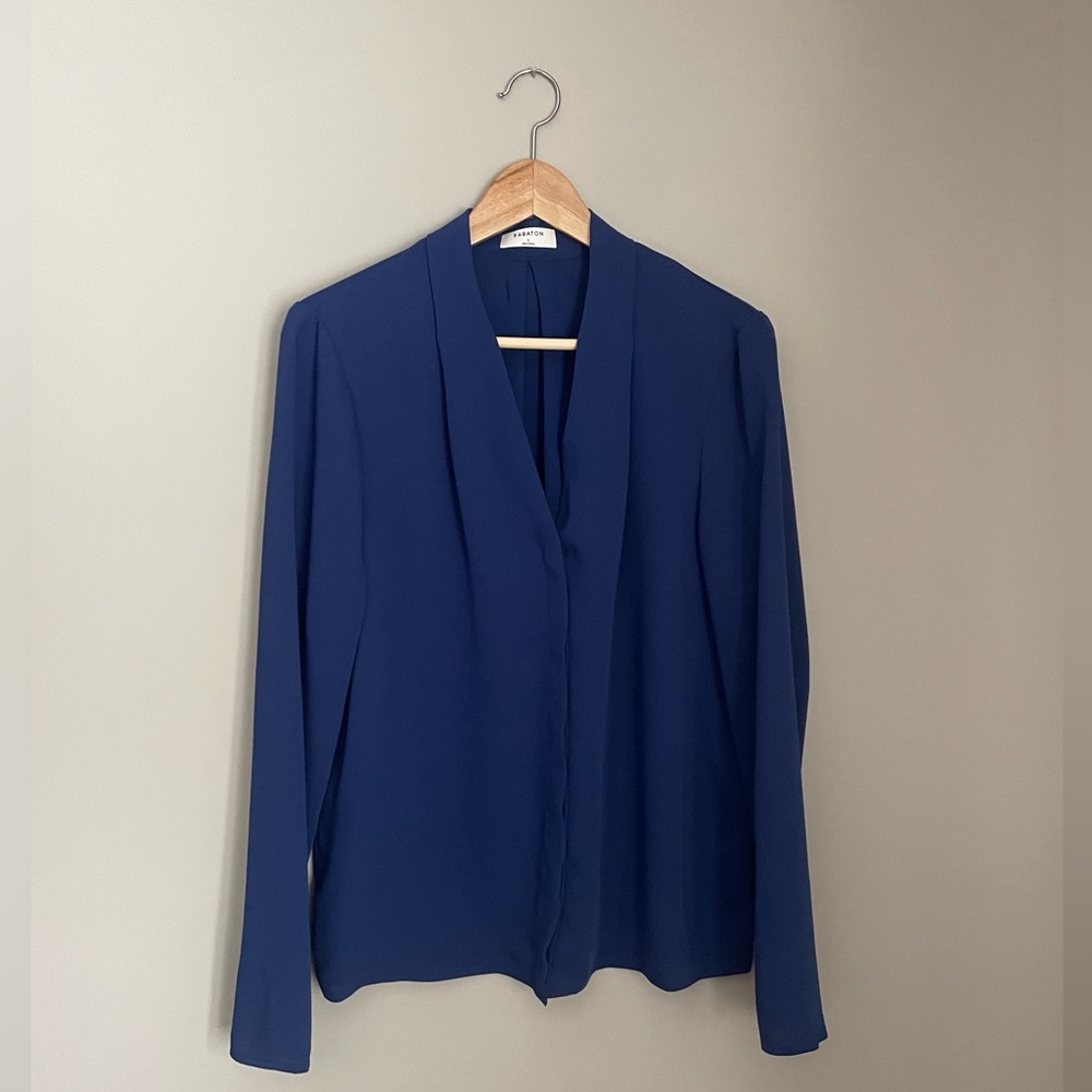 Babaton Power Blouse